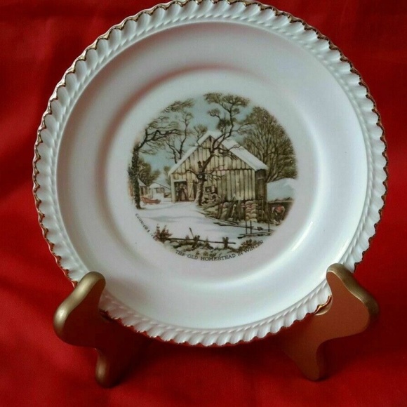 Vintage Harkerware Since 1840 Currier & Ives Decorative Plate Set of 2 - Picture 4 of 7